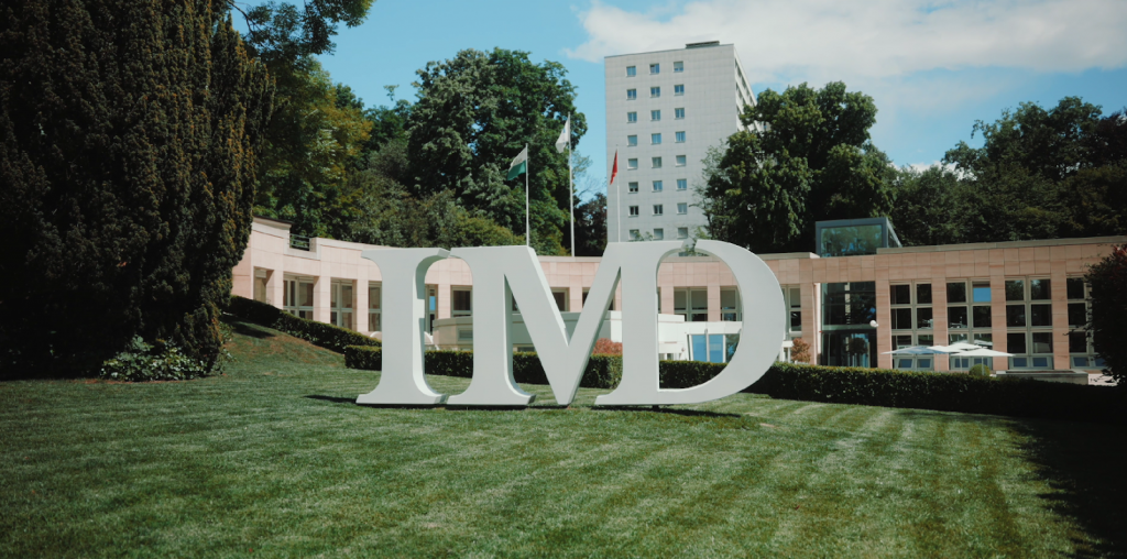 著名商学院 IMD 使用 DTEN 加强师生的全球沟通和协作